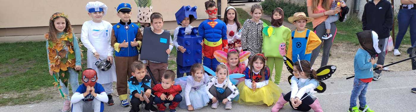 ŽIVOT JE VELIKI MASKENBAL