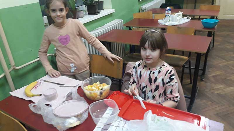 radionicazdravlje-ulazi-na-usta-6BDD153DB-BE4E-AA8B-CD41-44A0B0ABEBA6.jpg